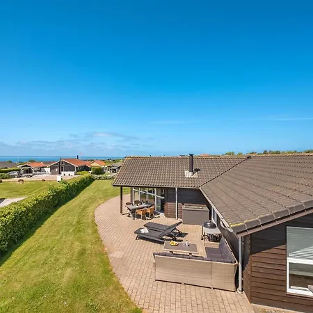 Guthmar - 350m To The Fjord By Interhome